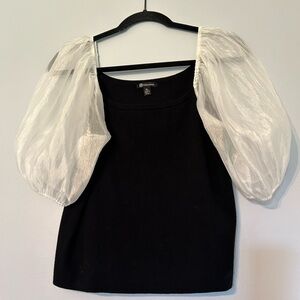 Black and White Versona Knit Top